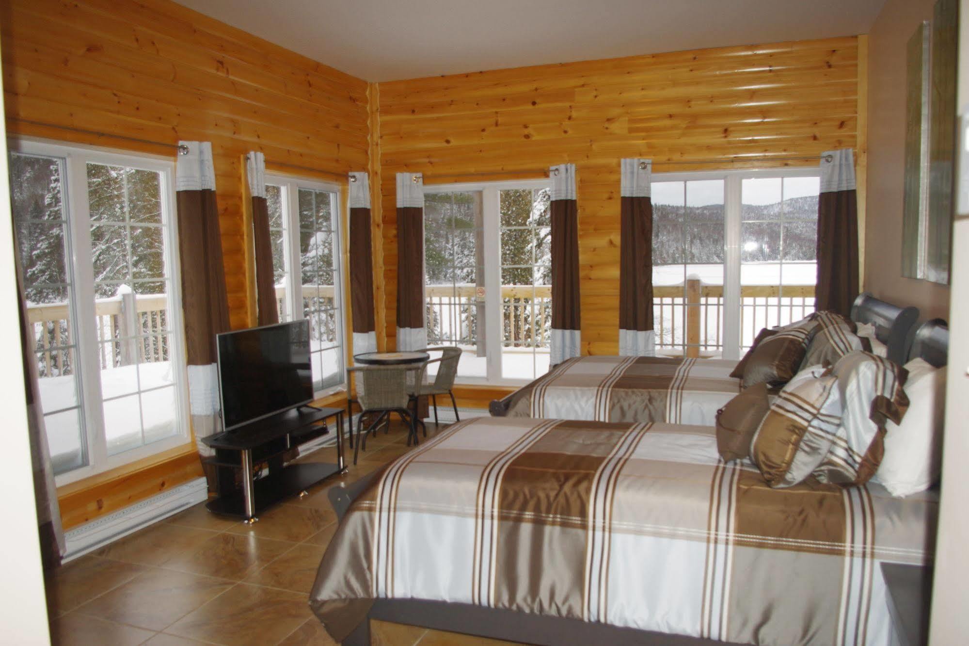 Auberge La Taniere ตาดูซัก ภายนอก รูปภาพ